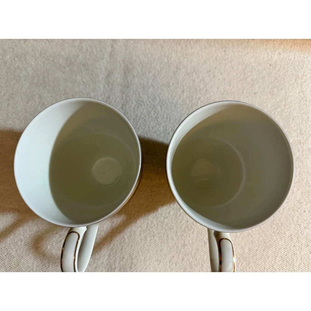 Mikasa Orchid Royal Fine China Tea Cup Set of 2 Burgundy Gold Floral‎